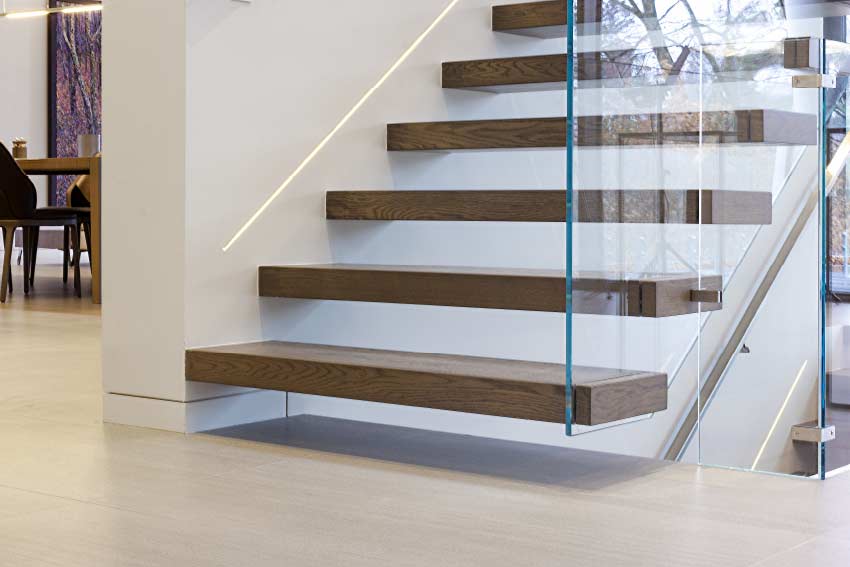 Cantilevered Stairs 7