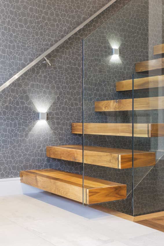 Cantilevered Stairs 4