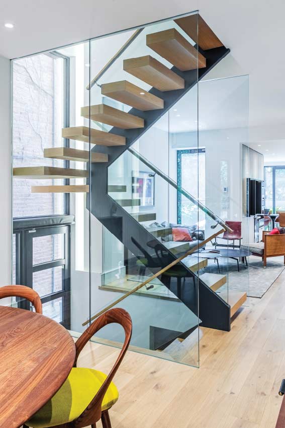 Central Stringer Stairs 5