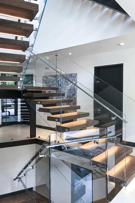 Frameless Glass Guard 3