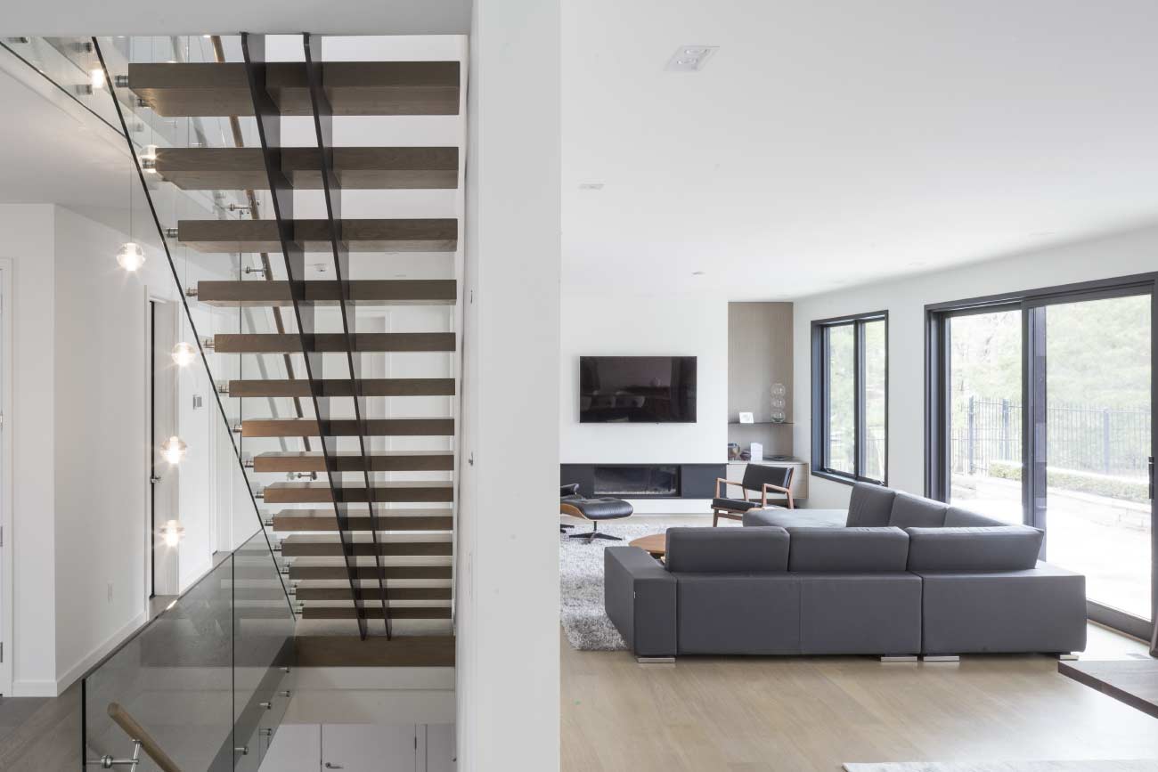 Twin Stringer Stairs 2