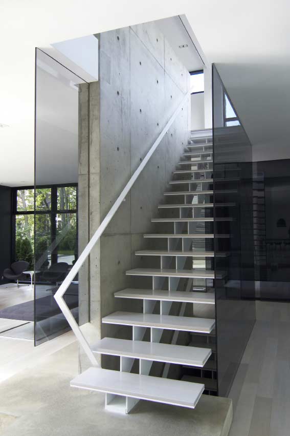 Twin Stringer Stairs 3