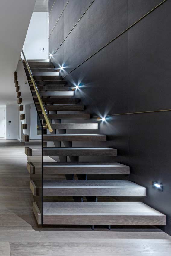 Twin Stringer Stairs 3