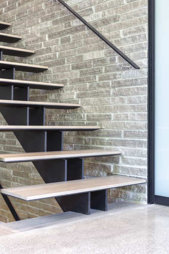 Twin Stringer Stairs 4