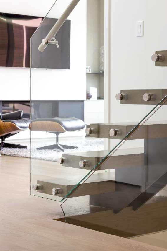 Twin Stringer Stairs 3