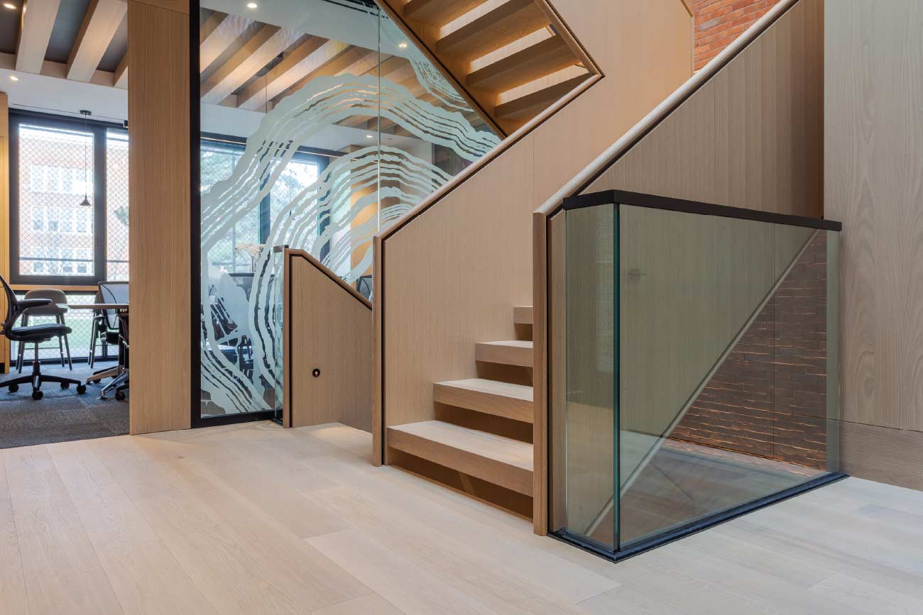 Two-side Stringer Stairs 1